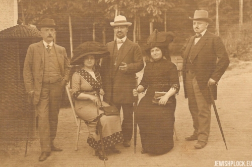 Tauba Iska Żurkowska, Jakub Puszet and Izydor Wajcman in Marienbad, 1912